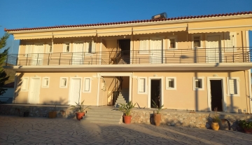 Πωλείται στην Κάντια Αργολίδας συγκρότημα από οχτώ γκαρσονιέρες συνολικού εμβαδού 260 τ.μ