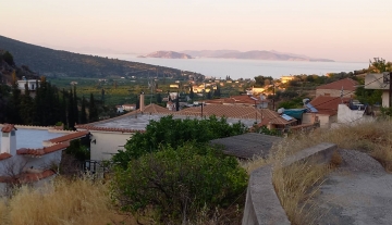 Πωλείται στην Νέα Επίδαυρο Αργολίδας οικόπεδο 800 τ.μ