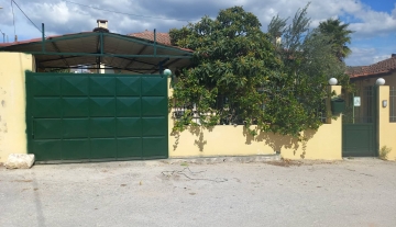 Πωλειται μονοκατοικία στα Λευκάκια Ναυπλίου